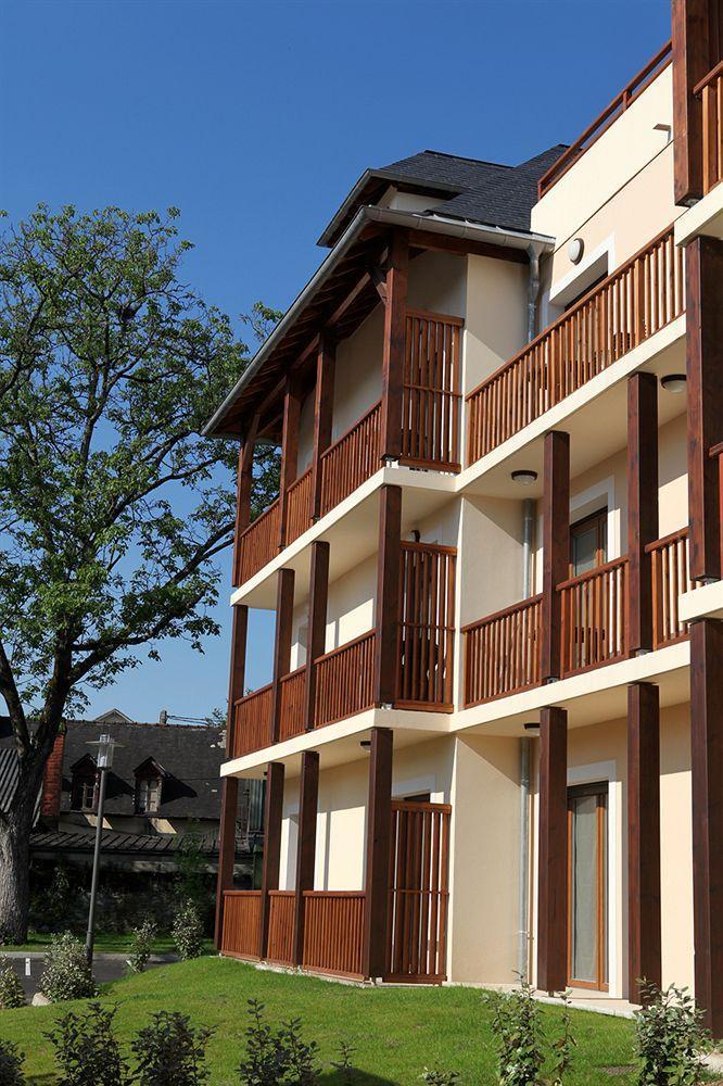 Comfort Aparthotel Lourdes L'Acacia Экстерьер фото